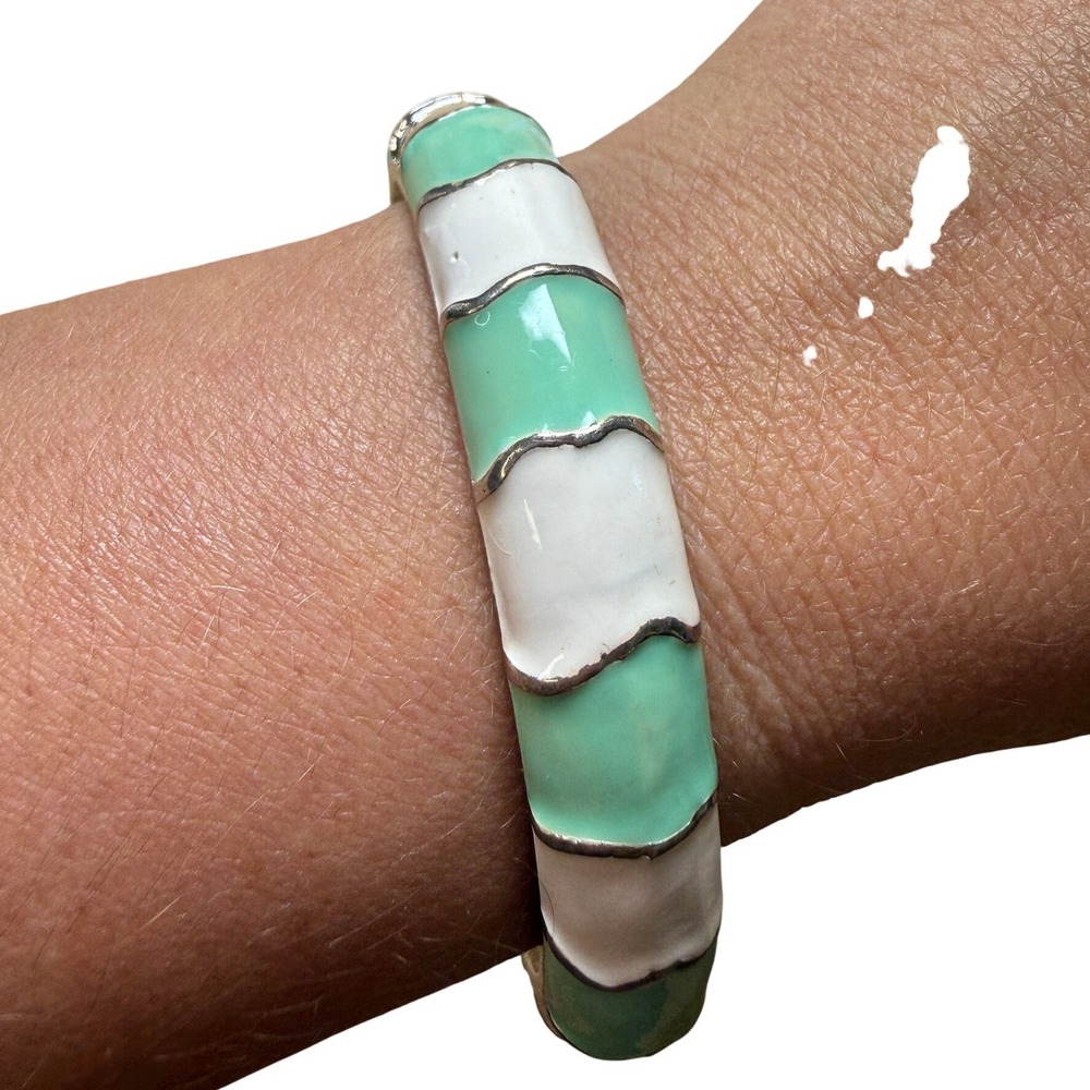 Vintage Silver Tone Mint Green White Enamel Bangle Bracelet Retro Mod Statement